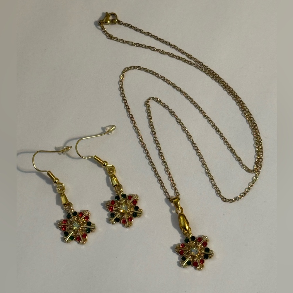 Gold Tone Crystal Snowflake Necklace & Earrings Set, Snowflake Jewelry Set New